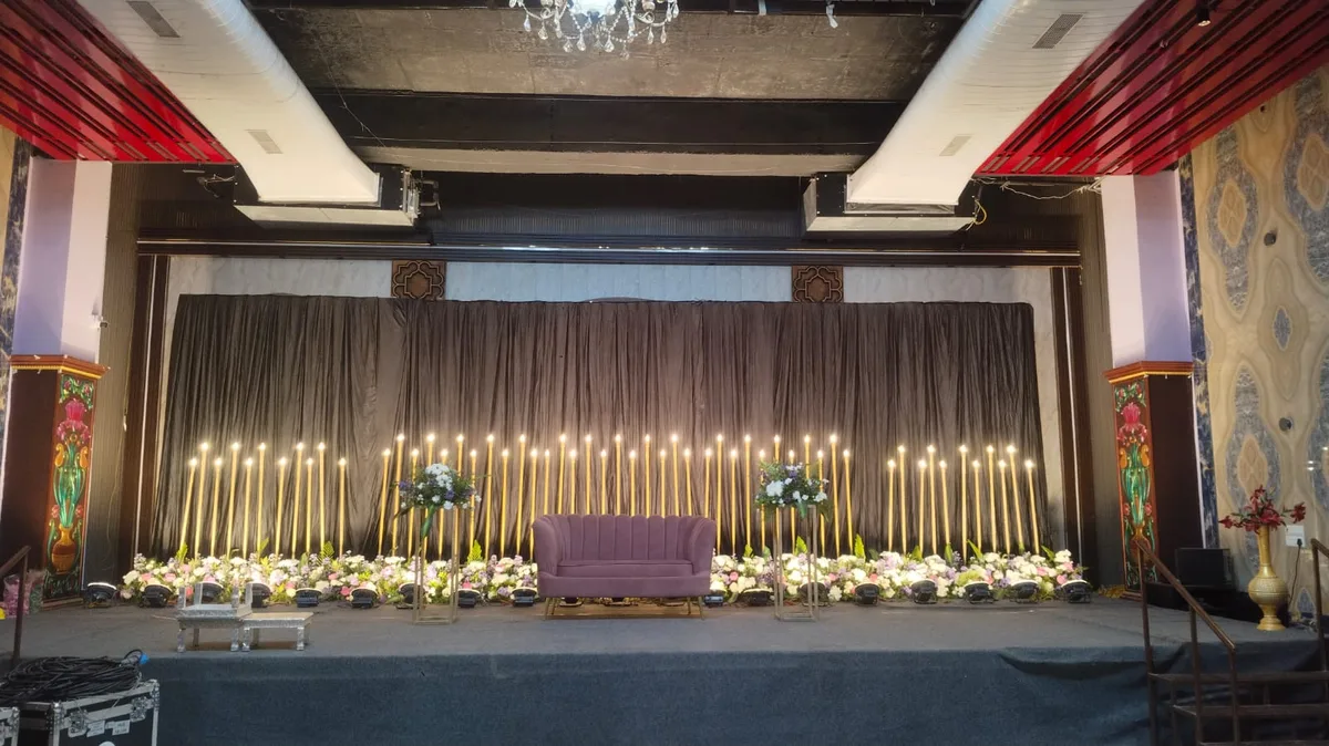 Elysian Grand Entrance Floral Arch